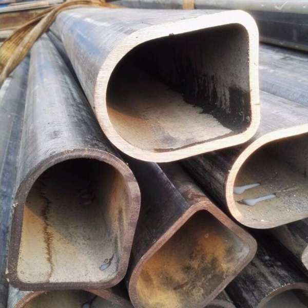 D-type steel pipe